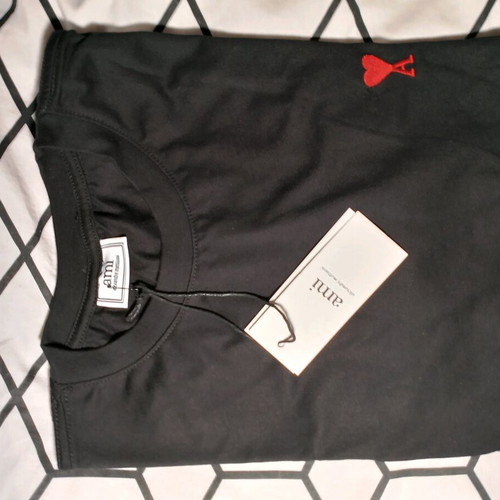 Ami t-shirt new, size S, black