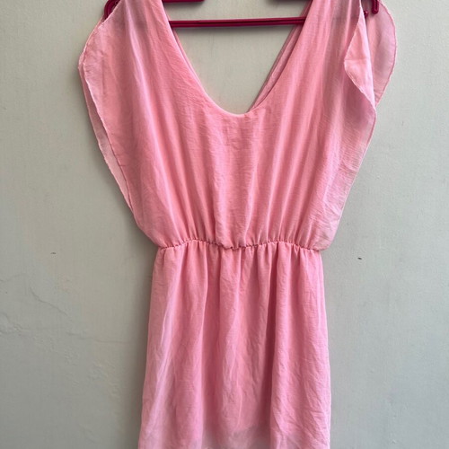 Pink dress short with butterfly sleeves like new