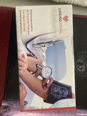 Moretti DM348 analog blood pressure monitor