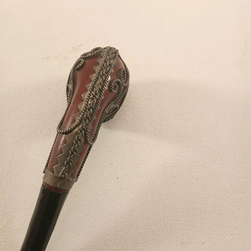 Wooden pipe used with handmade metal wire decoration