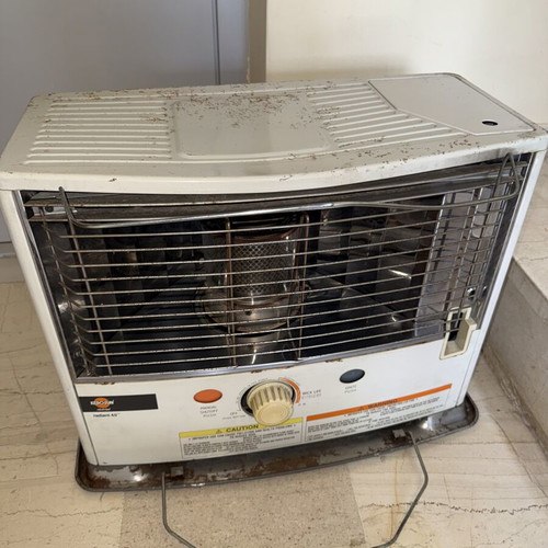 Kerosun Toyotomi Kerosene Heater Radiant 40 used with external wear