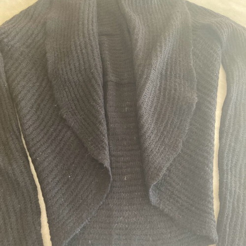 Benetton short cardigan black knitted like new