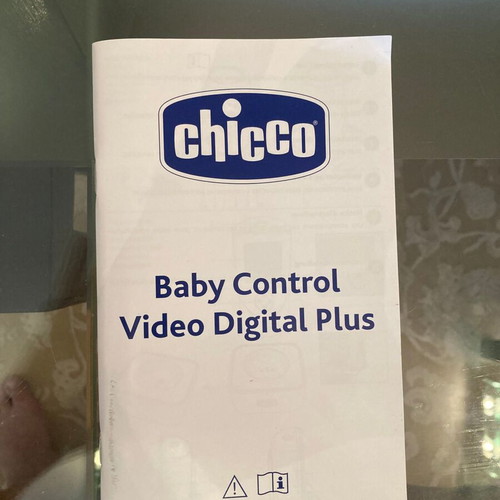 Chicco Baby Control Video Digital Plus Wireless Baby Monitor like new