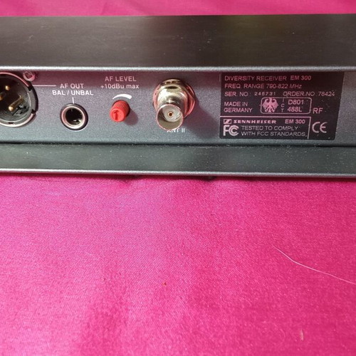 Sennheiser eW300 Wireless Professional Microphone System like new