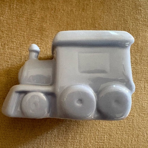 Porcelain bonbonnieres train and car in blue and purple, like new