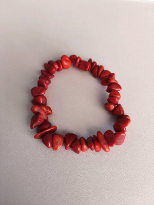 Coral bracelet with elastic like new
