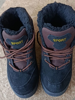 Men's hiking boots size 42 new, black and brown