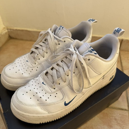 Nike Air Force 1 ‘07 LV8 sneakers used, size 43, white and blue