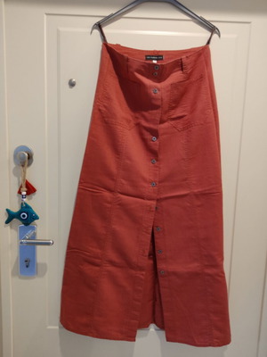 Linen skirt used, long, size M 38 10