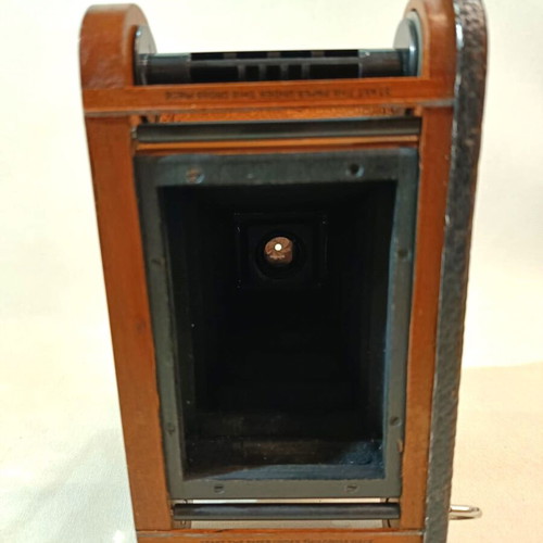 Folding pocket Kodak No 1 Model E folding camera used