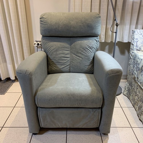 Πολυθρόνα Medilax Recliner μεταχειρισμένη, ανατομική ηλεκτρική, olive grey