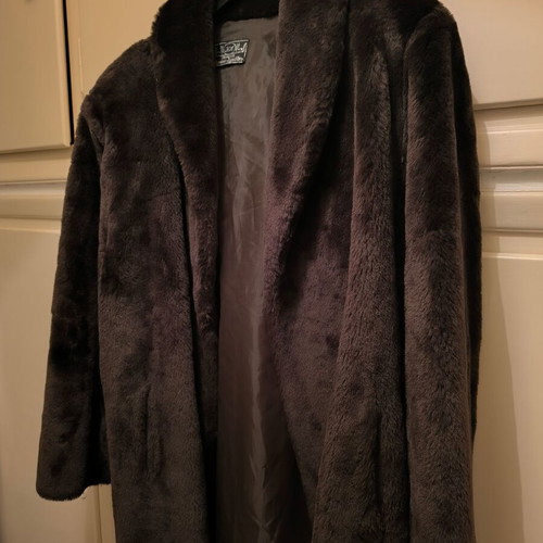 Synthetic fur coat like new, brown