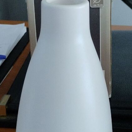 Arti Casa decorative vase, minimal design, new in box
