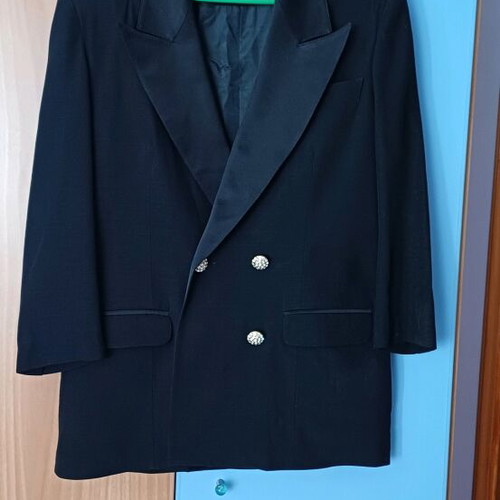 Winter jacket like new, size 48, black