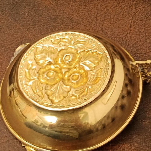 Vintage solid brass ashtray like new