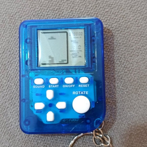 Game console keychain with many Tetris-style games new