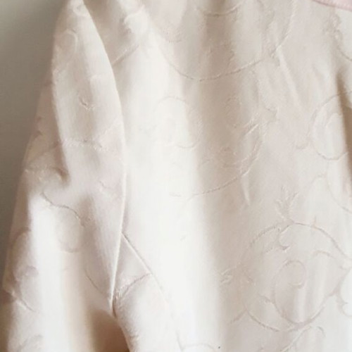Outerwear new with embroidered flowers, size S, white