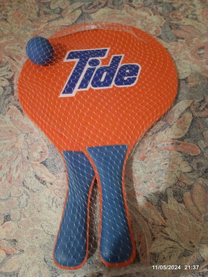 Tide rackets new with their net