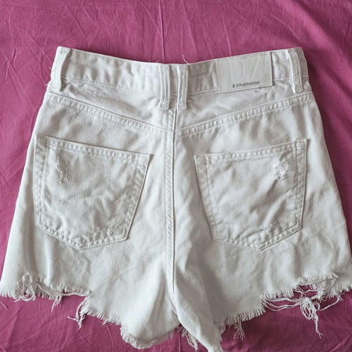 Stradivarius white high-rise denim shorts, size S