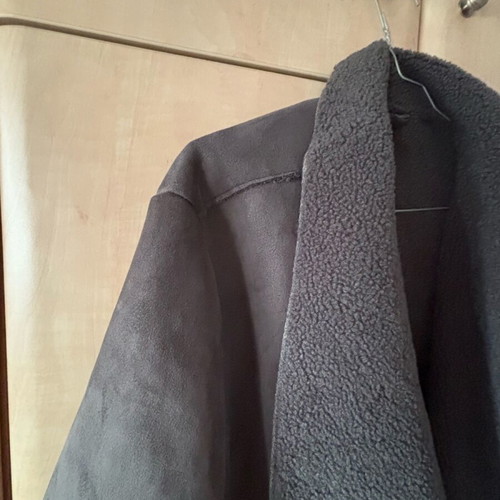 Halle Berry suede and fur coat size 46 like new, gray