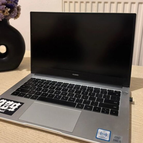 Huawei MateBook D 14 laptop, Intel Core i5, 8GB RAM, 512GB SSD