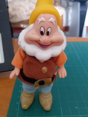 Φιγούρα Χαρούμενος από τη Disney σαν καινούργιο