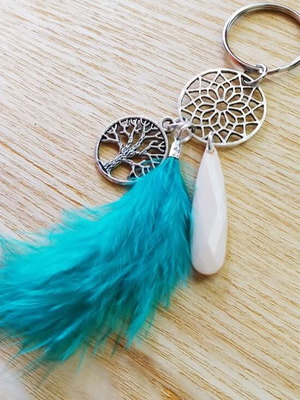 Dreamcatcher keychain new handmade with feather and details