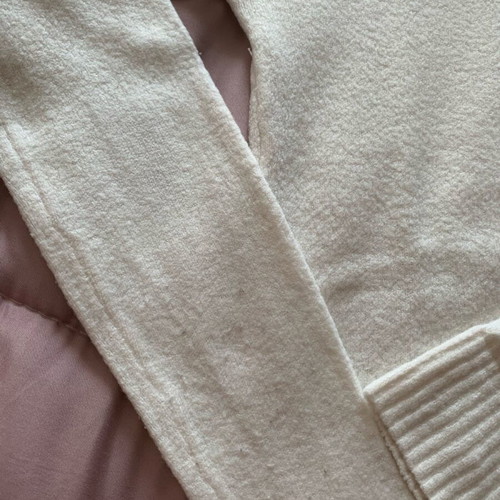 Thin turtleneck sweater used, size M