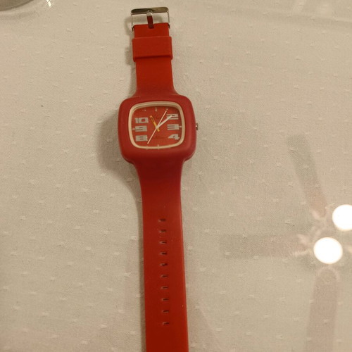 Watch new, stainless steel, quartz, water resistant 3atm
