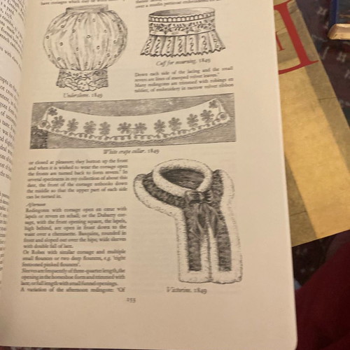 English womens clothing in the nineteenth century like new