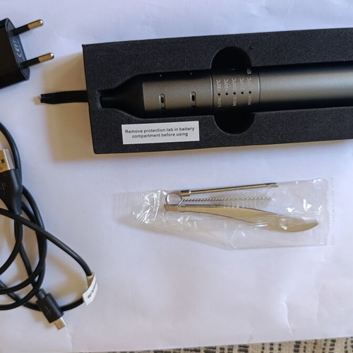 XMAX II Pro Vaporizer like new with sealed accessories