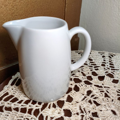 Set of 3 vintage Ionia Hellas porcelain milk jugs from 1970
