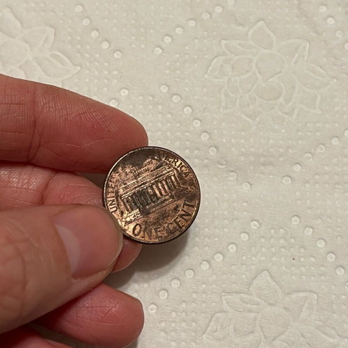 One cent American coin used 1999