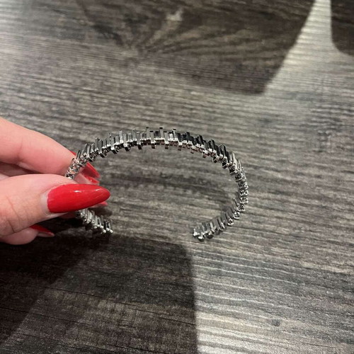 Silver bracelet like new