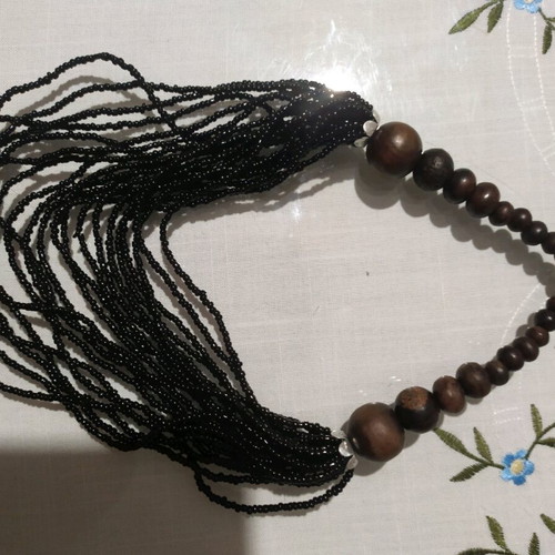 Black necklace new