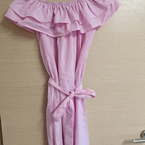 Long pink blouse with ruffles and elastic shoulders new