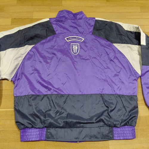 Nike International Purple Windbreaker jacket XL used loose fit embroidered logo 90s
