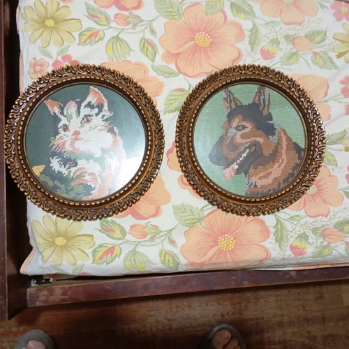 Wall frames