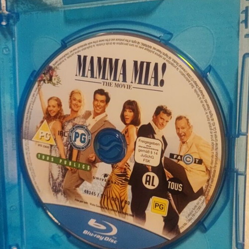 Mamma Mia The Movie Blu-Ray like new with subtitles