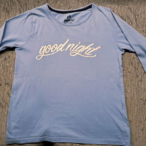 Girls' pajama top 9-10 years like new, blue with glitter
