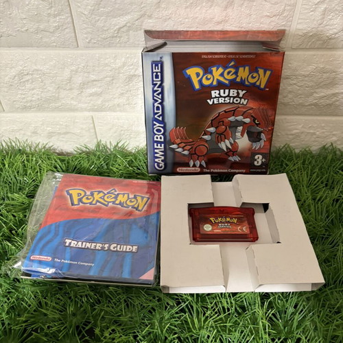 Pokémon Ruby Game Boy Advance game like new, complete