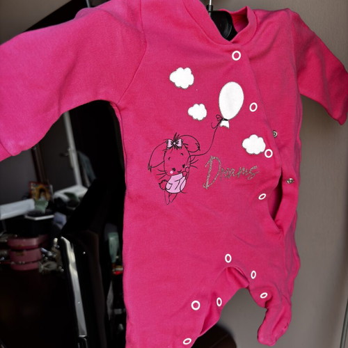 Baby clothing set like new, pack of 3, Orchestra, 1-3 months
