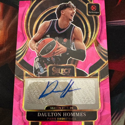 2025-26 Panini Select Euroleague Signature Selections Daulton Hommes Pink Cracked Ice Auto /25