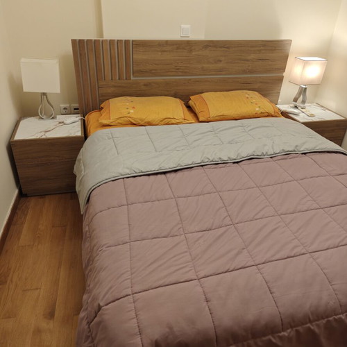 Double bed with mattress and nightstands like new