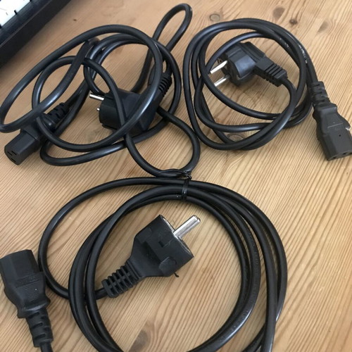 Schuko Power Cables - IEC C13 Set of 3 Like New