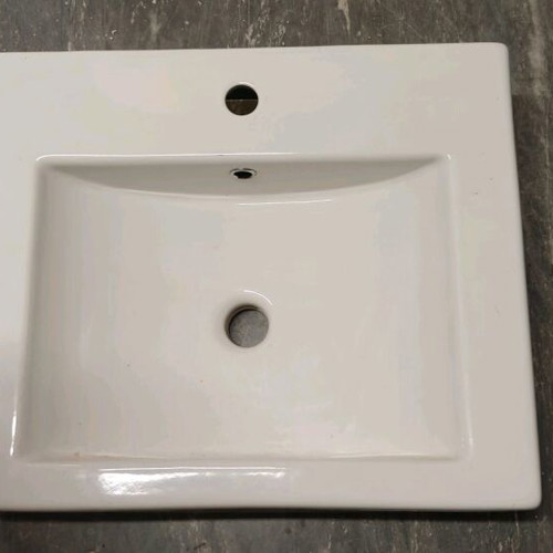 Porcelain bathroom sink like new 60x40x15