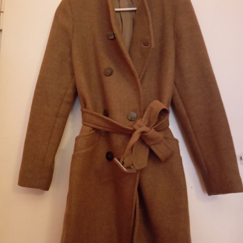 Mango wool coat like new, medium brown camel color, funnel neck