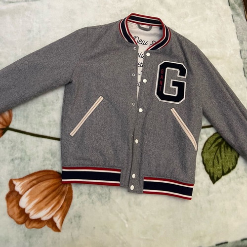Gant varsity jacket like new, size M