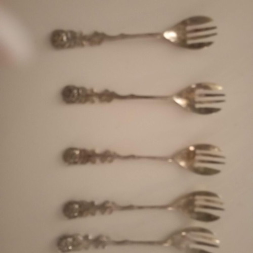 Vintage set of 5 silver-plated rose forks