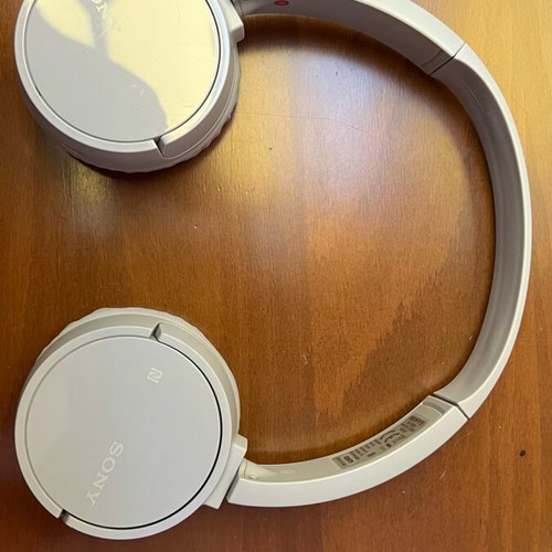 Sony WH-CH500 wireless headphones like new